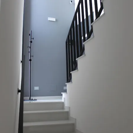 Elegant House Mare E Monti A Colle Apartment *