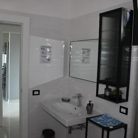 Elegant House Mare E Monti A Colle Apartment