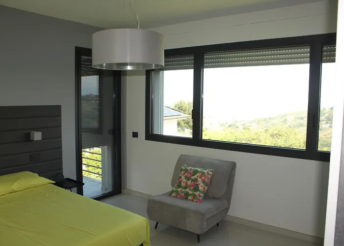 Elegant House Mare E Monti A Colle Apartmán